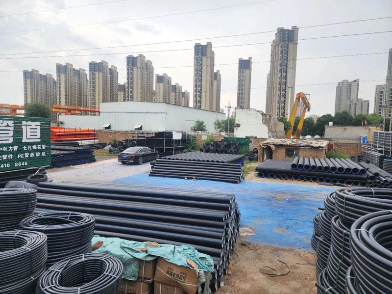 H型钢报价风云再起：市场动态与价格解析